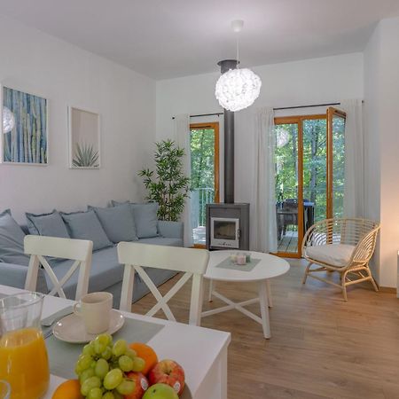 Villa Les Charmes C18 - Le Val Joly à Eppe-Sauvage Extérieur photo